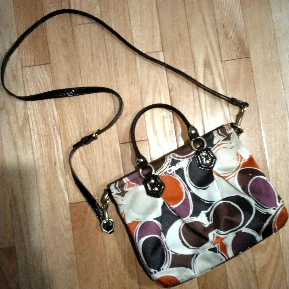 - Coach #F20347  "Ashley" scarf print Rust/beige/plum santeen fabric cross…